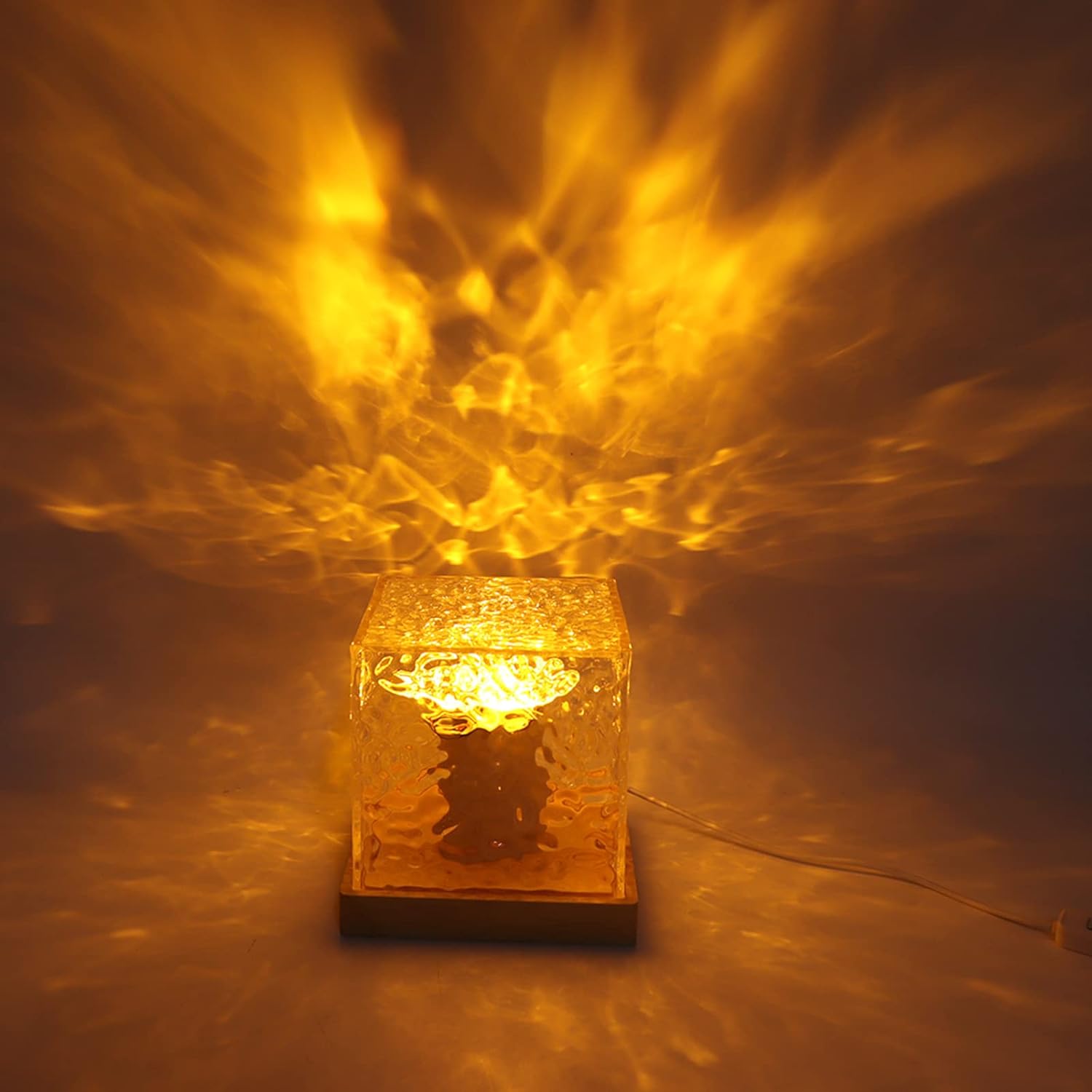 Vandens bangavimą imituojantis šviestuvas - Originalu-pigu