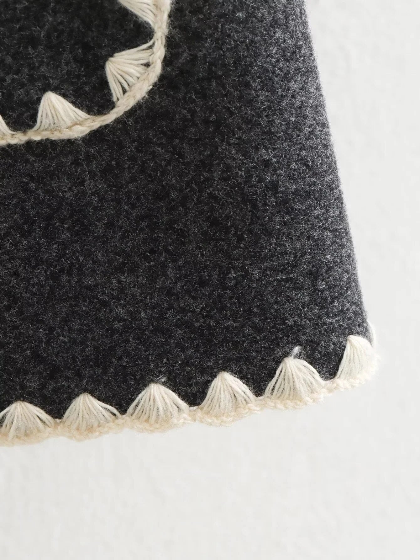 Moteriškas paltas su šaliku - Originalu-pigu