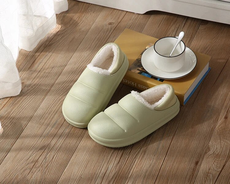 Pliušinės vandeniui atsparios šlepetės - Originalu-pigu