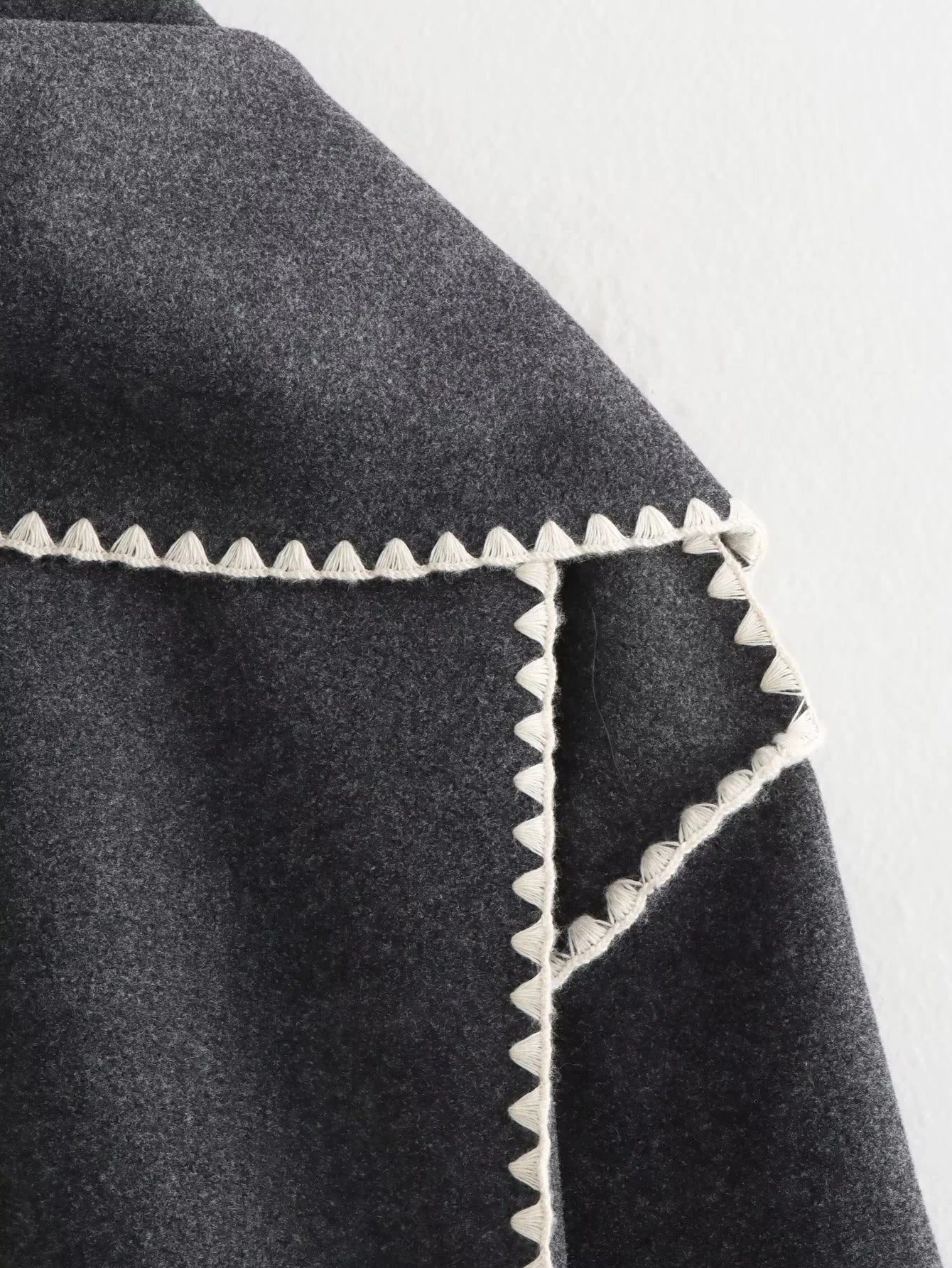 Moteriškas paltas su šaliku - Originalu-pigu