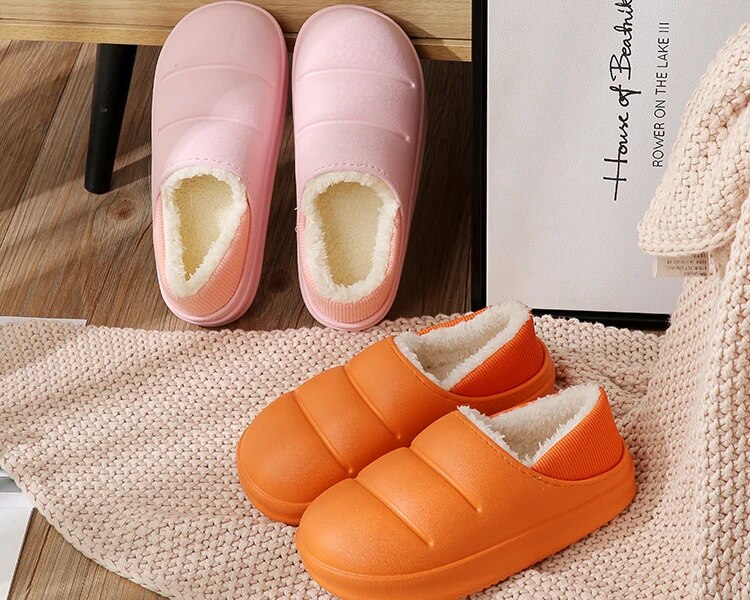 Pliušinės vandeniui atsparios šlepetės - Originalu-pigu