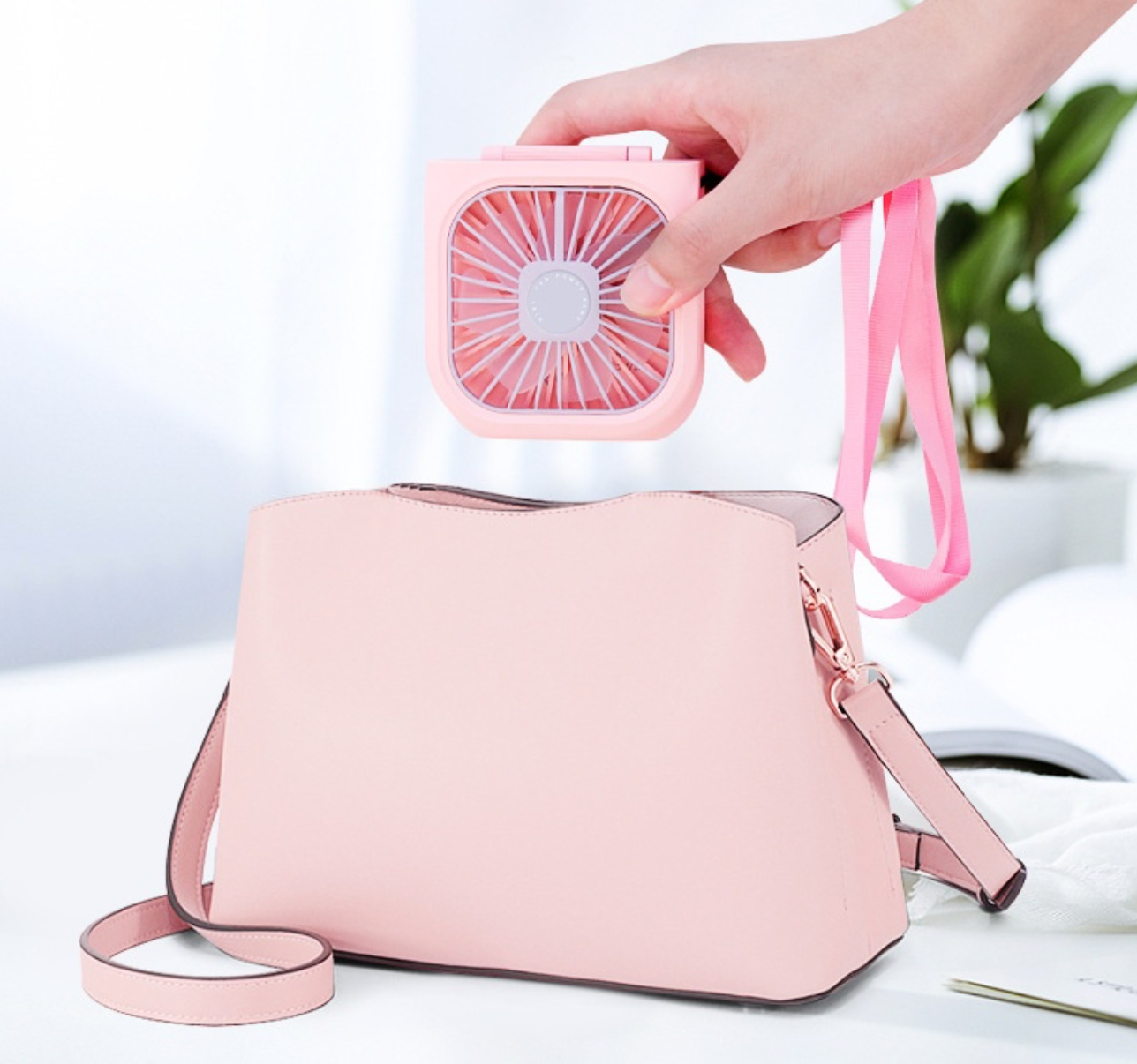 Nešiojamas pakabinamas fenas - Originalu-pigu