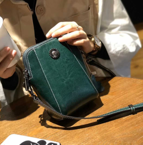 Vaškuotos odos rankinukas - Originalu-pigu