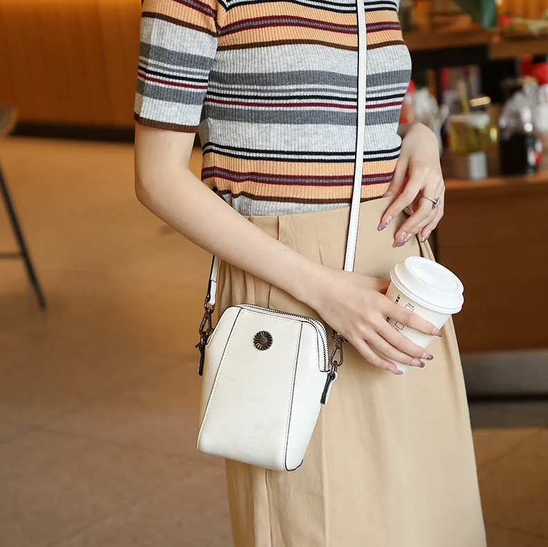 Vaškuotos odos rankinukas - Originalu-pigu