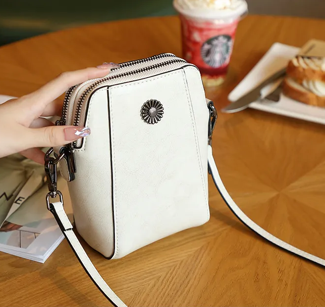 Vaškuotos odos rankinukas - Originalu-pigu