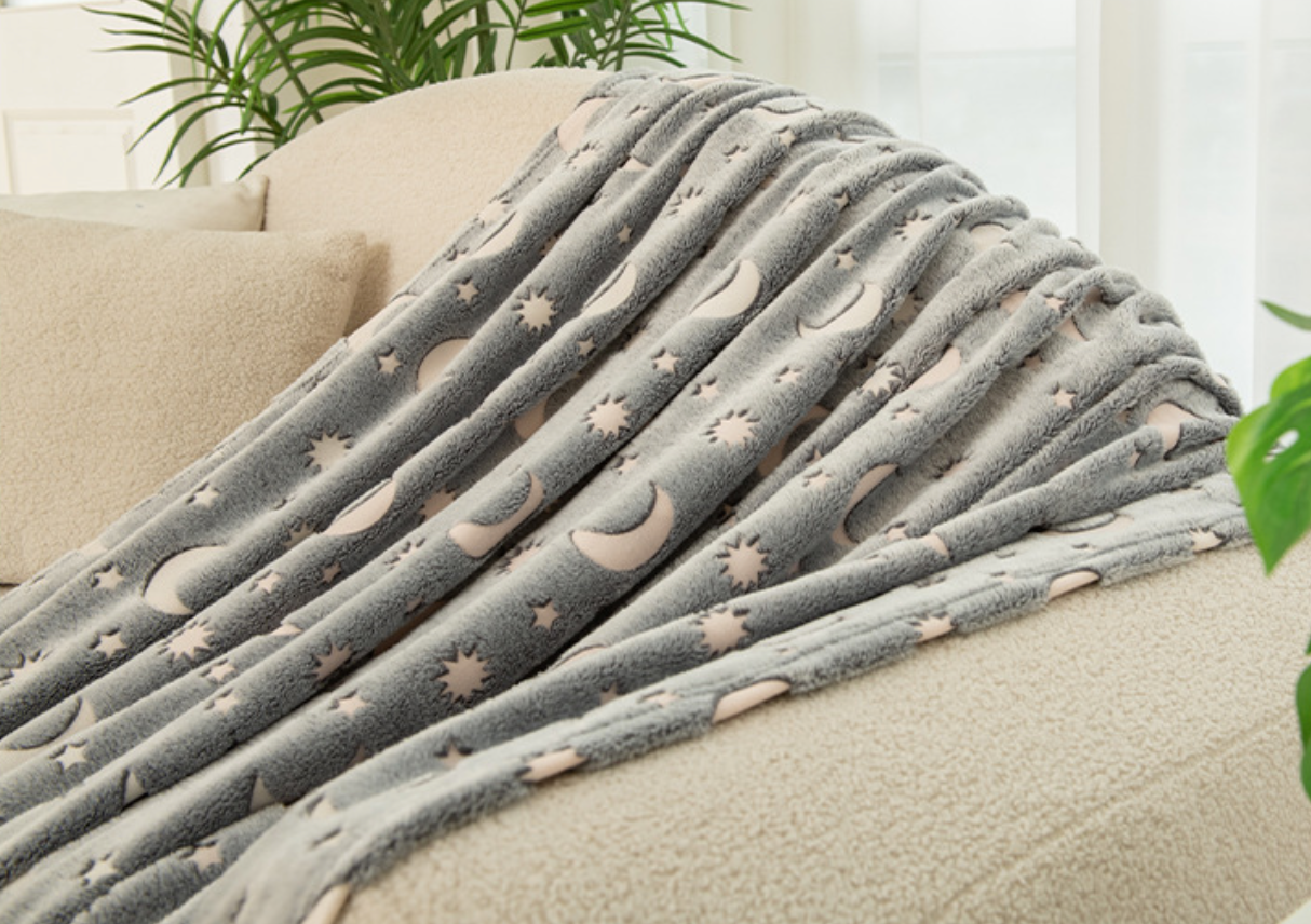 Šilta tamsoje šviečianti antklodė - Originalu-pigu