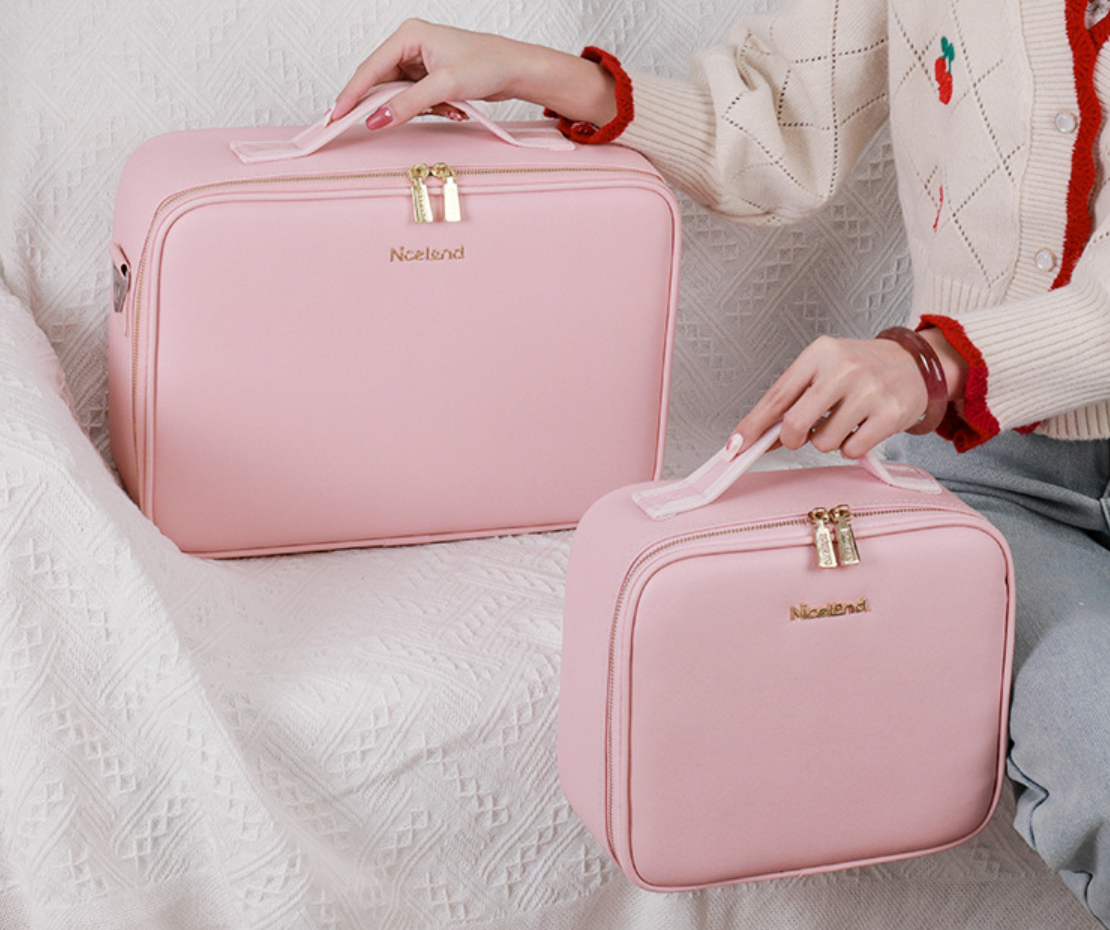 Didelė kosmetinė su LED veidrodžiu - Originalu-pigu