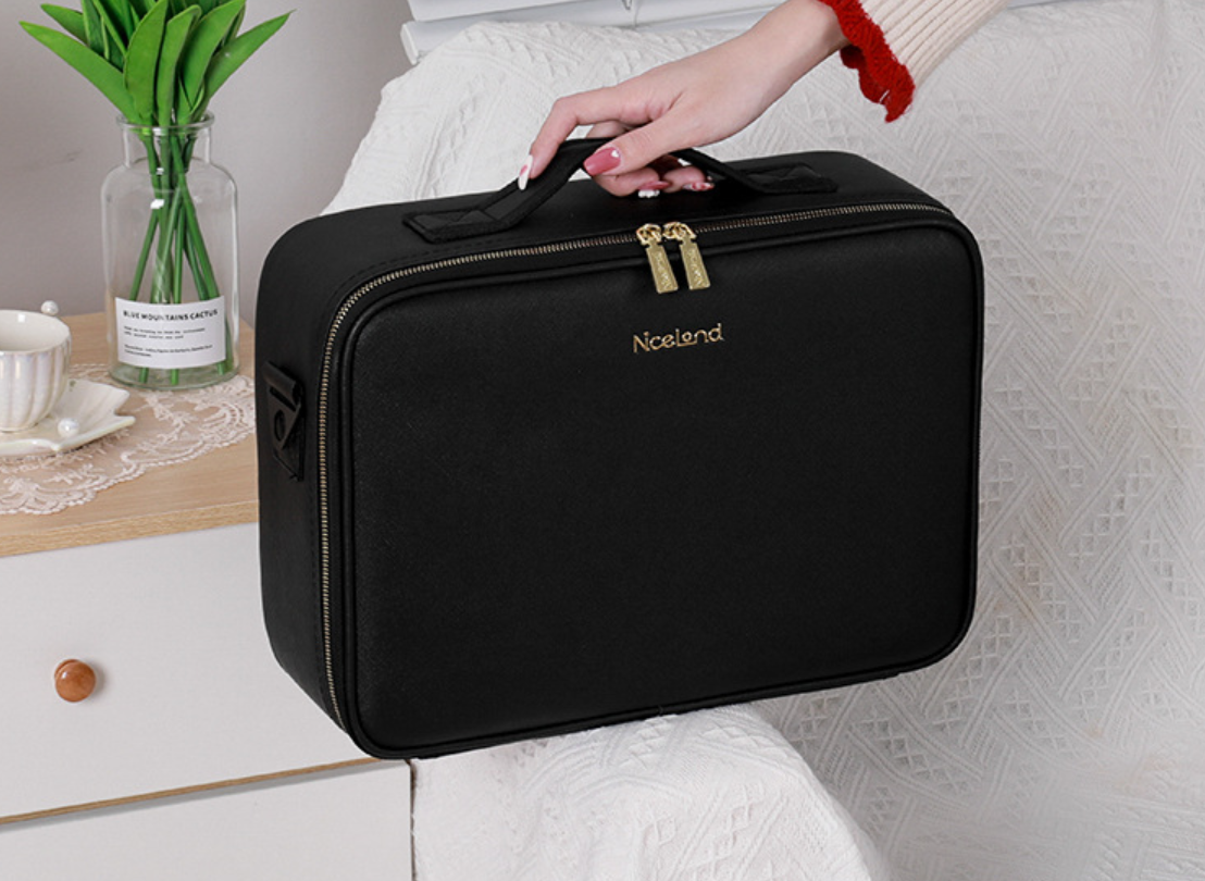 Didelė kosmetinė su LED veidrodžiu - Originalu-pigu