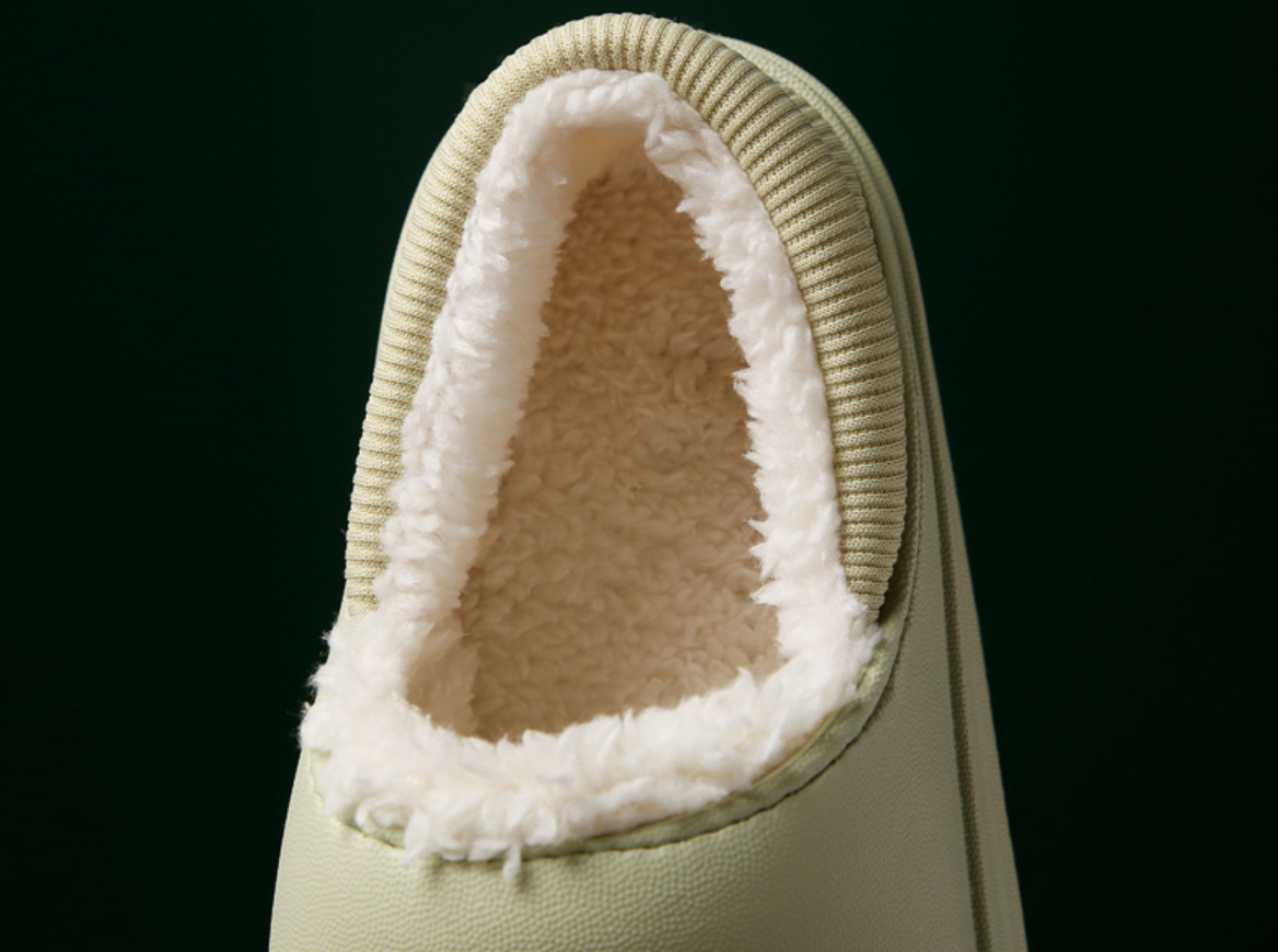 Pliušinės vandeniui atsparios šlepetės - Originalu-pigu