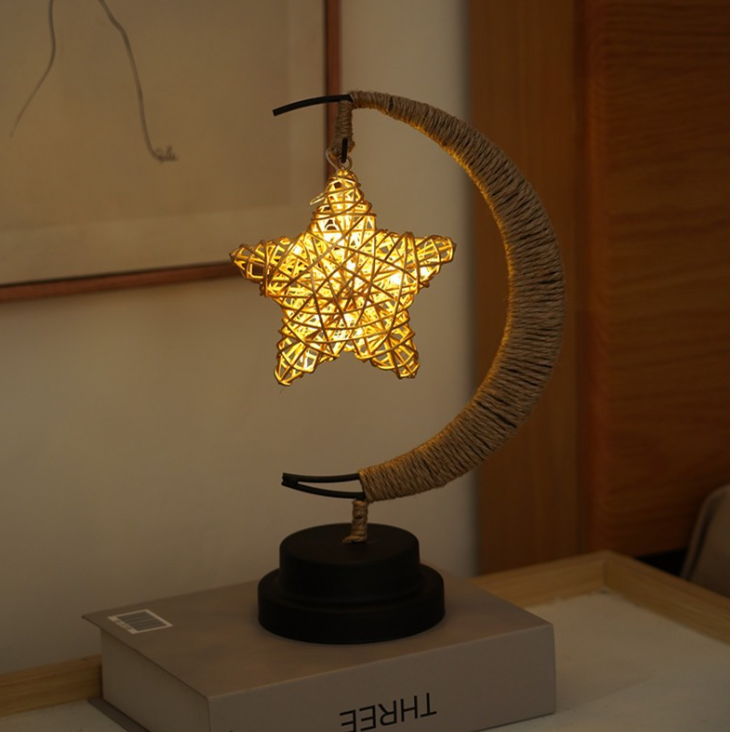 Mėnulio formos naktinė lemputė - Originalu-pigu