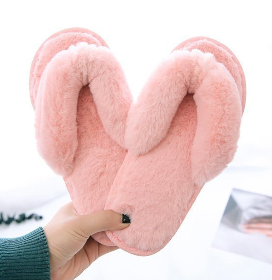 Pūkuotos moteriškos šlepetės - Originalu-pigu