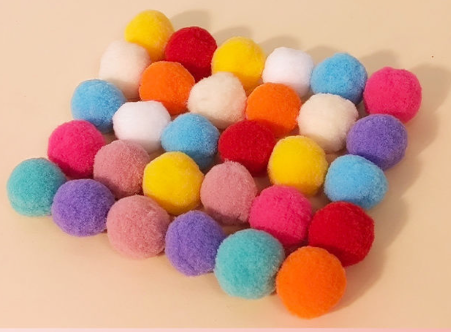 Pliušinių kamuoliukų žaislas katėms - Originalu-pigu