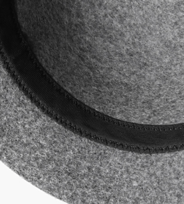 Moteriška skrybelė su bantuku - Originalu-pigu