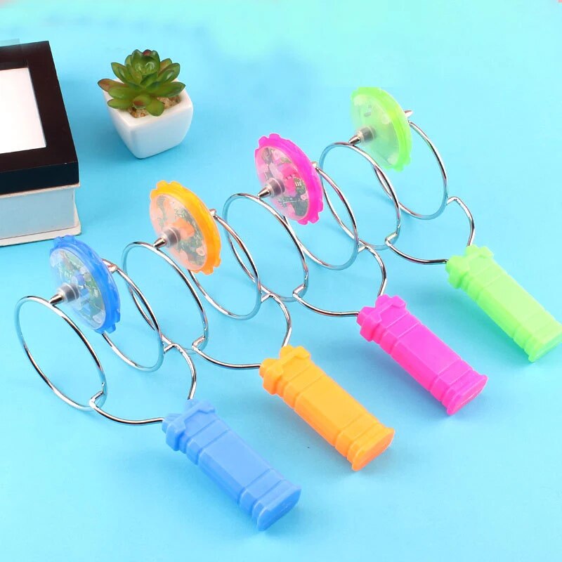 Besisukantis žaislas - Originalu-pigu