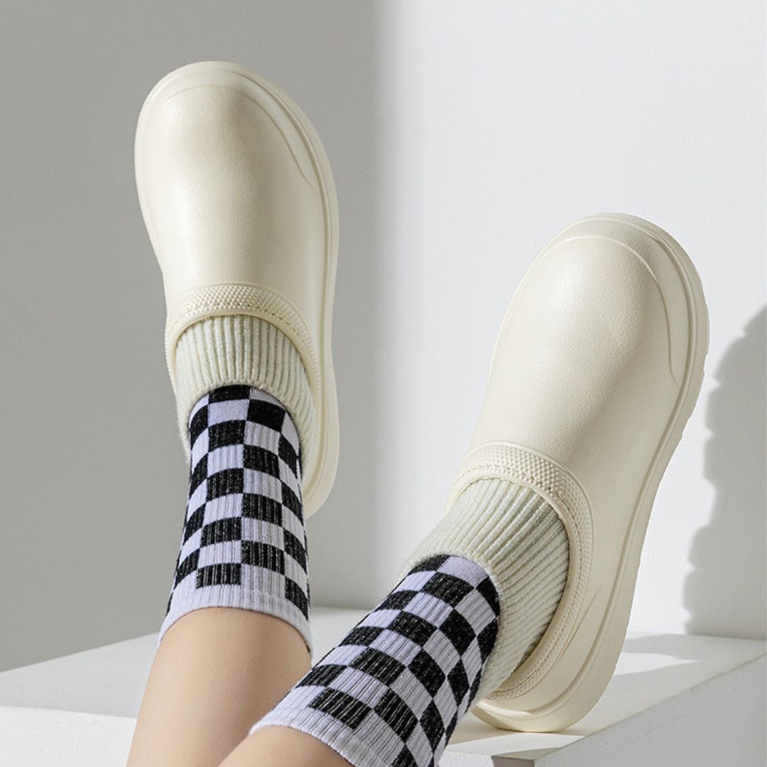 Įsispiriami moteriški batai - Originalu-pigu