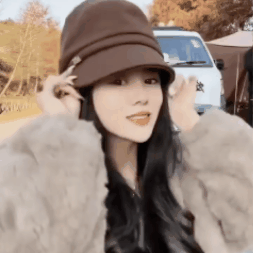 Moteriška beretė su snapeliu: Elegantiška ir šiuolaikiška! - Originalu-pigu