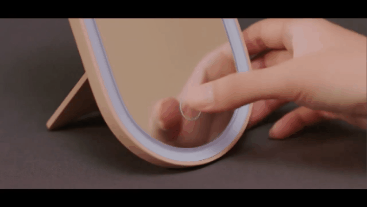 Kosmetikos dėžutė su LED šviesa - Originalu-pigu