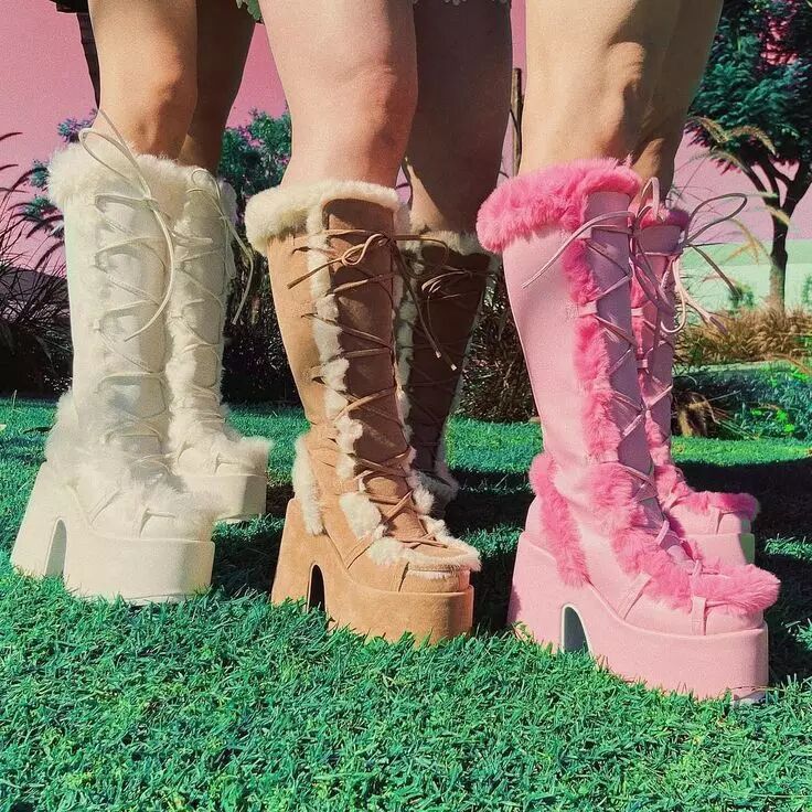 Ilgi moteriški batai su platforma - Originalu-pigu