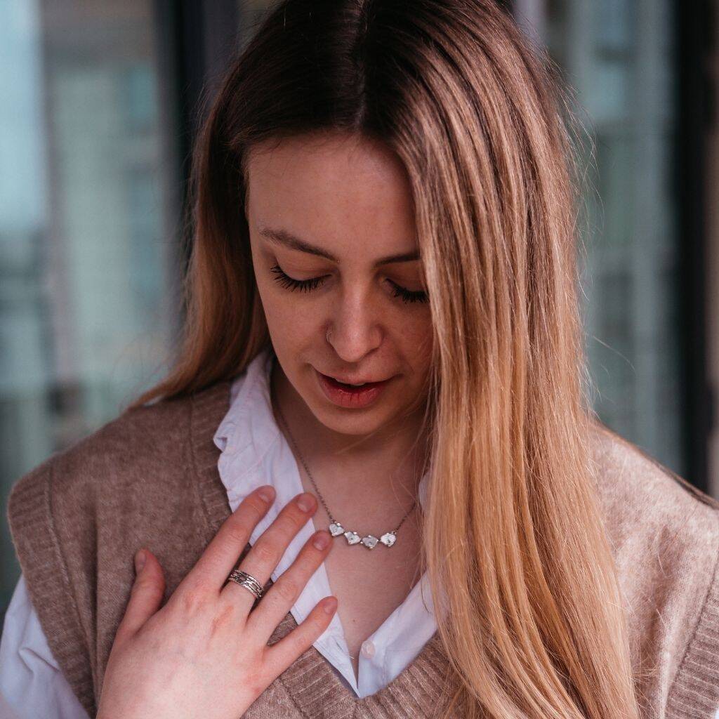 Magnetinis pakabukas - iš gėlės virsta į širdelę - Originalu-pigu