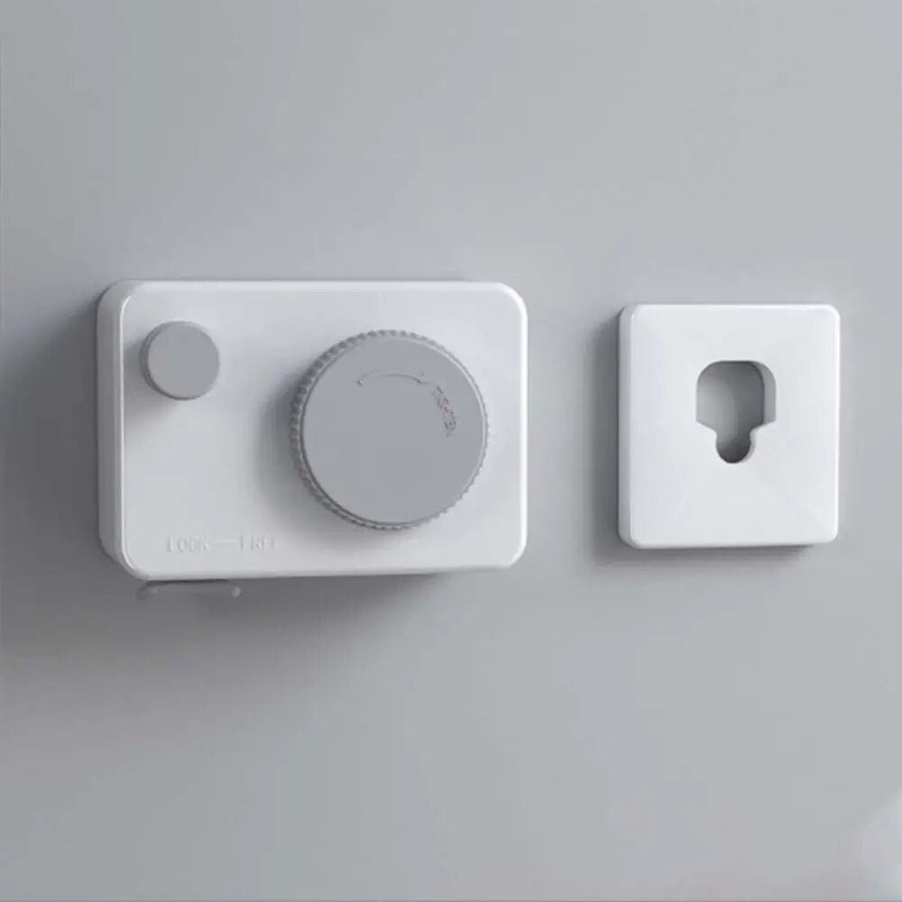 Sutraukiama skalbinių virvė