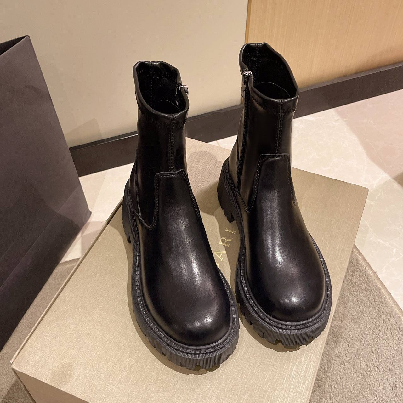 Moteriški aulinukai su platforma - Originalu-pigu