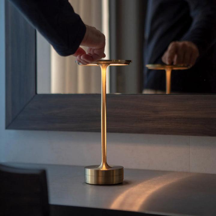 Belaidis vandeniui atsparus šviestuvas - Originalu-pigu