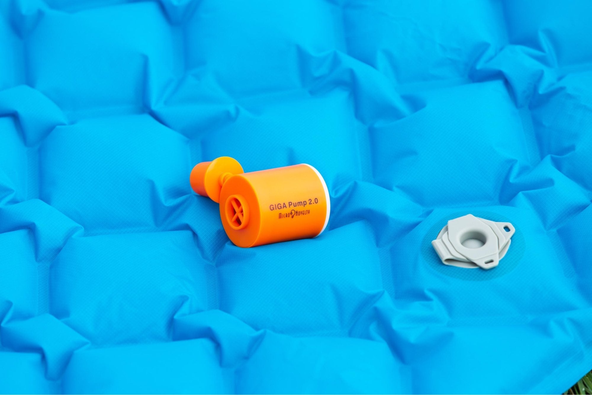 Kišeninė pompa su šviesele - Originalu-pigu