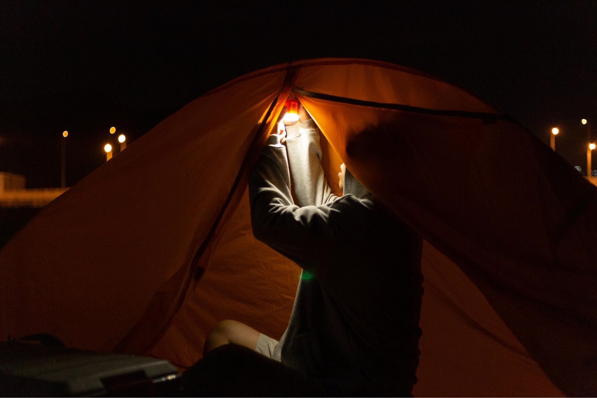 Kišeninė pompa su šviesele - Originalu-pigu