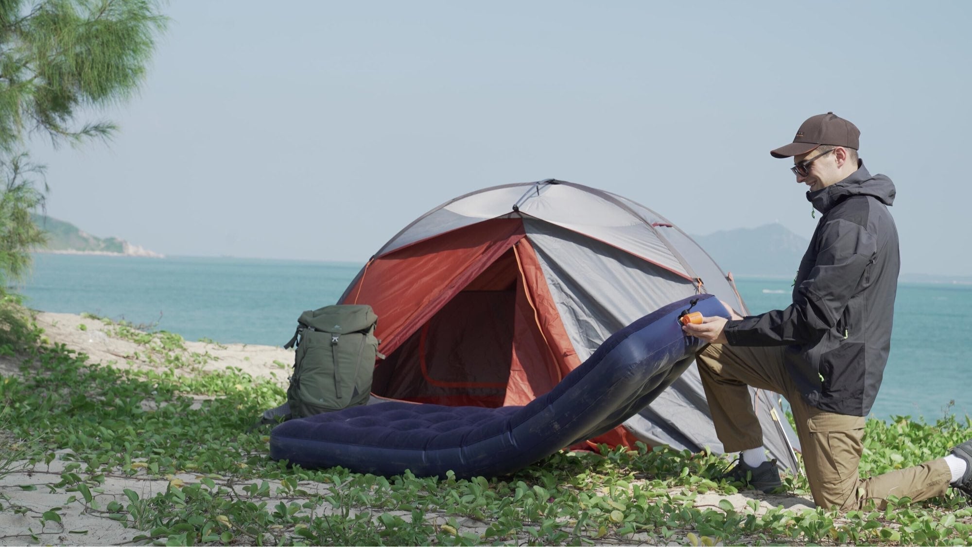 Kišeninė pompa su šviesele - Originalu-pigu