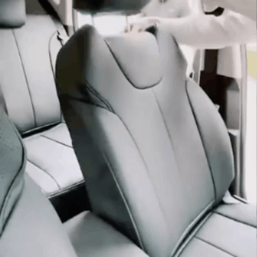 Universalus automobilio sėdynių užvalkalas