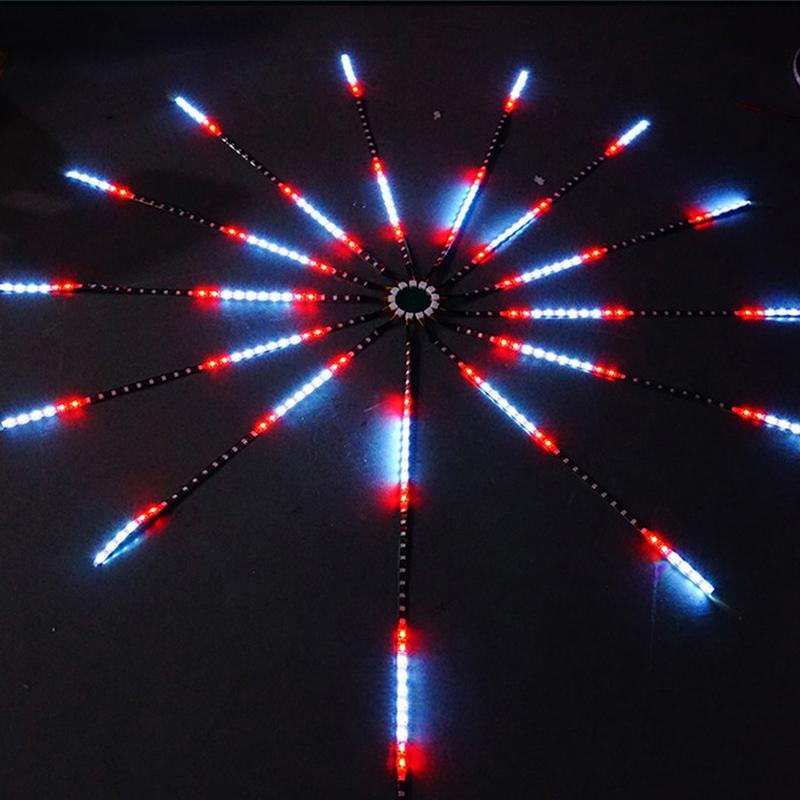 Fejerverkus imituojančios LED šviesos