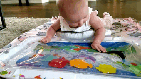 Pripučiamas vandens kilimėlis kūdikiams